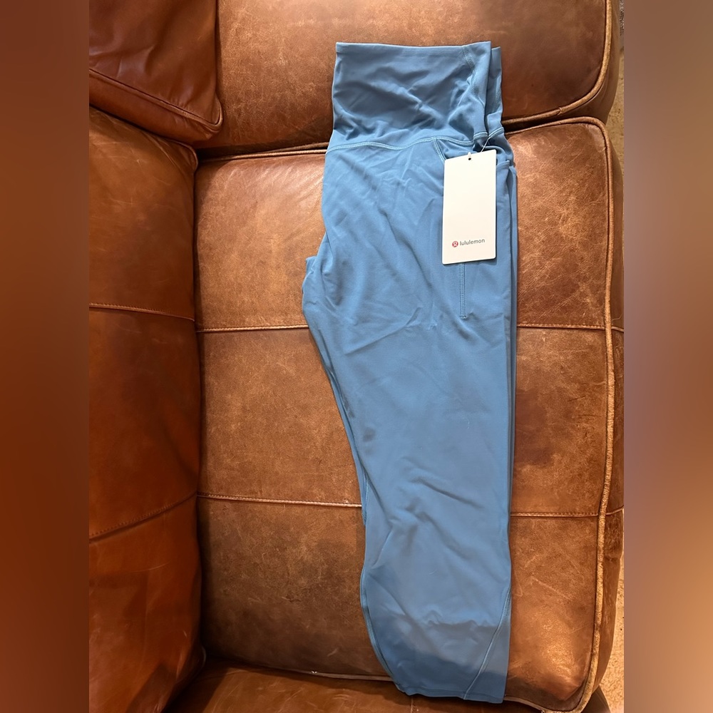 Lululemon Align 25” - Capri Blue- Size 16